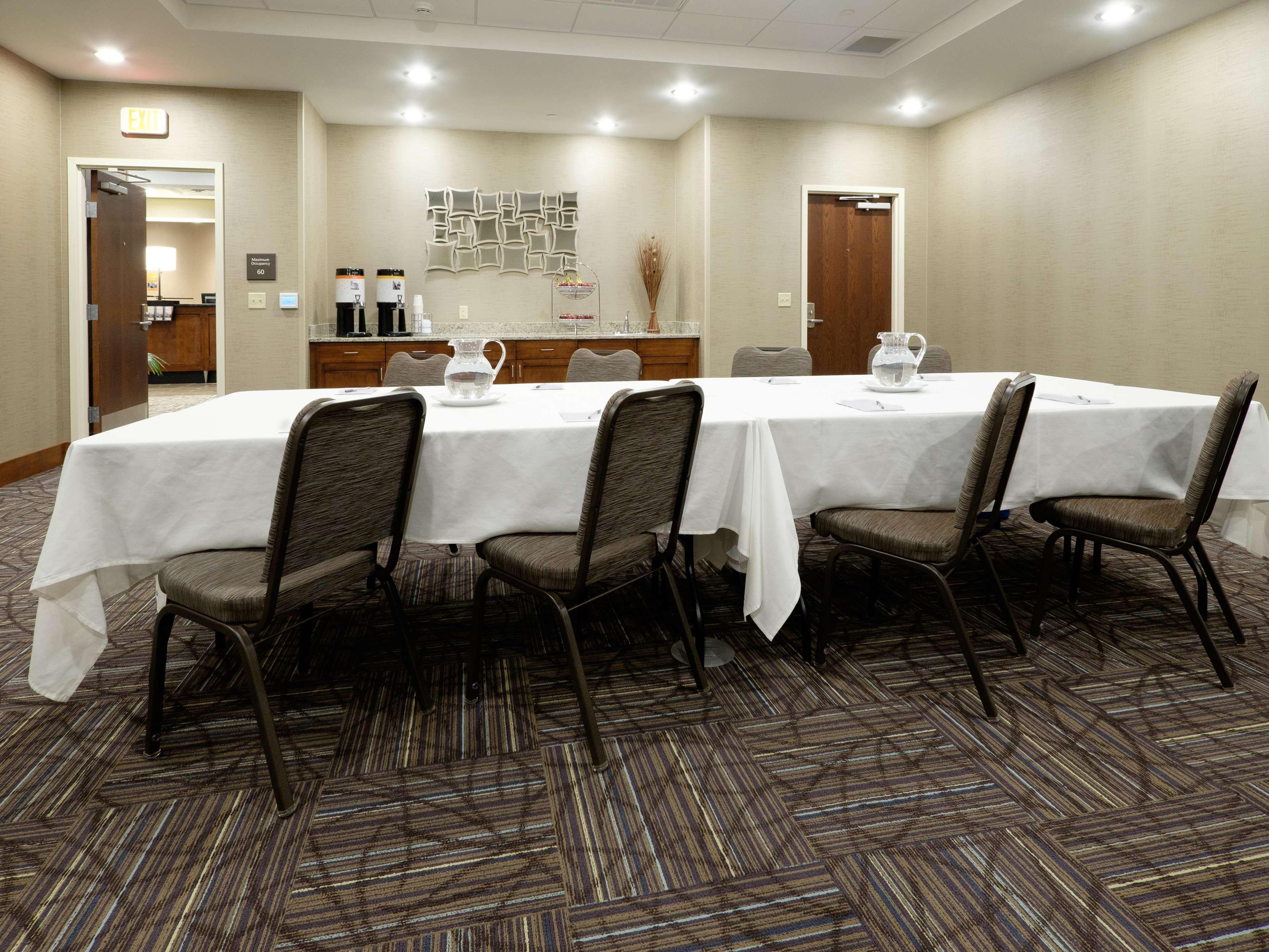 Hampton Inn Green Bay Downtown Екстериор снимка