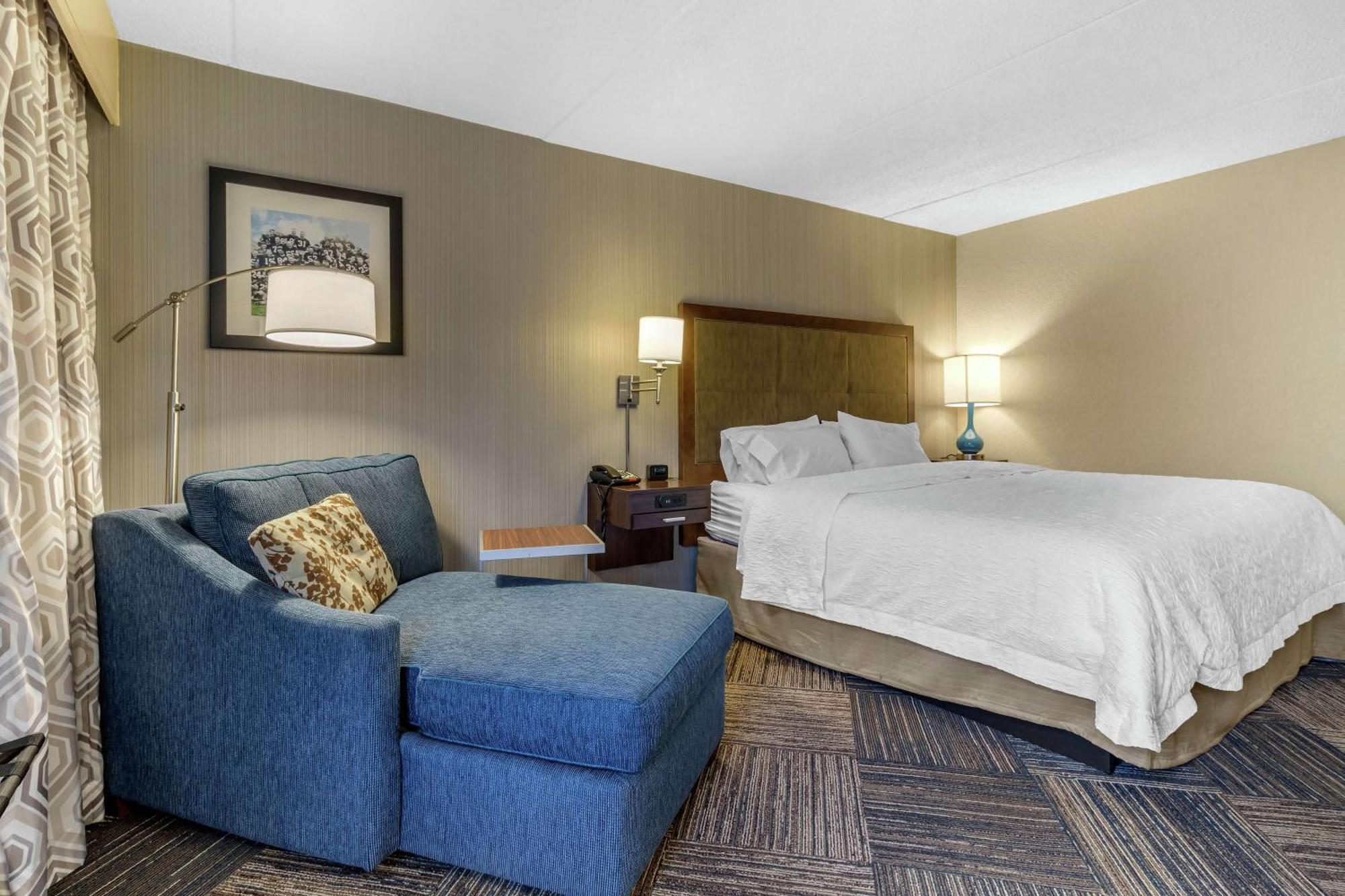 Hampton Inn Green Bay Downtown Екстериор снимка